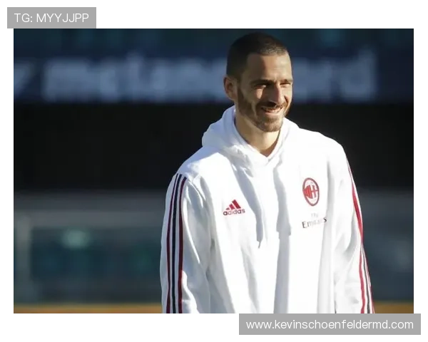 畅游米兰体育台：专业解说员带您深入了解比赛